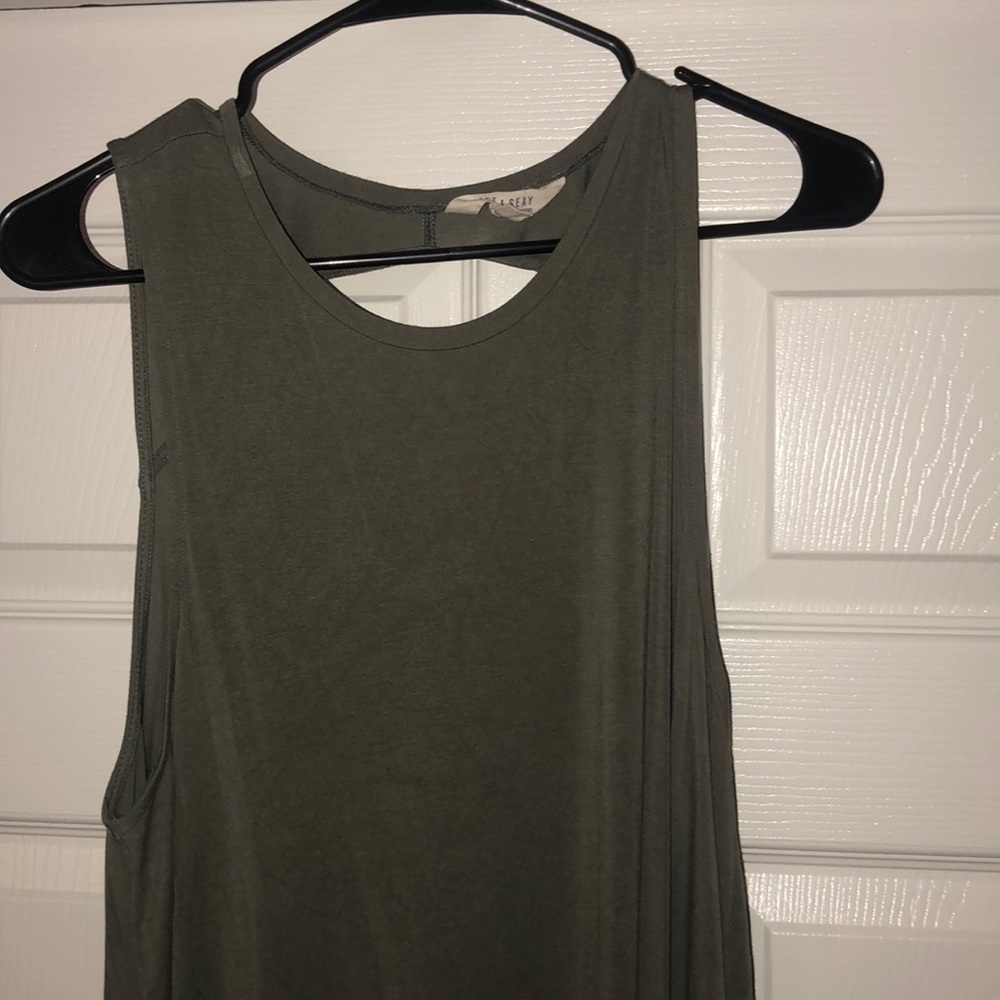 Women’s dress